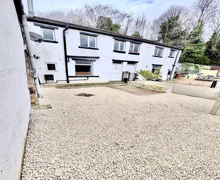 Main image of property: 91 Low Lane, Batley, West Yorkshire, WF17