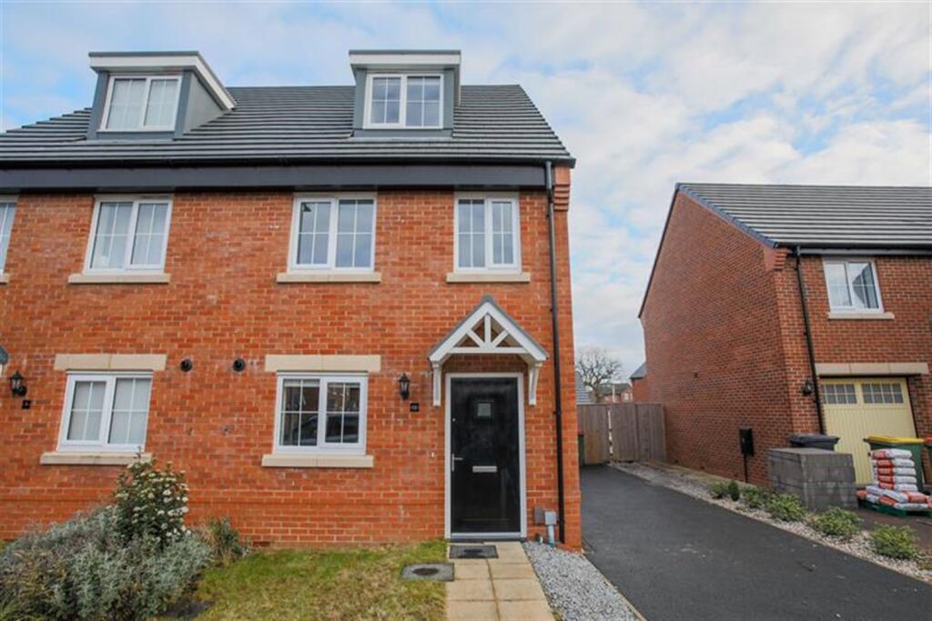 Main image of property: 3 bedroom Semi Detached House in Swanage Close, Preston