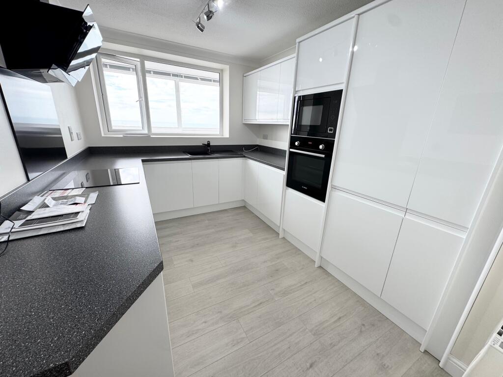 Apartment in Bournemouth - View 4