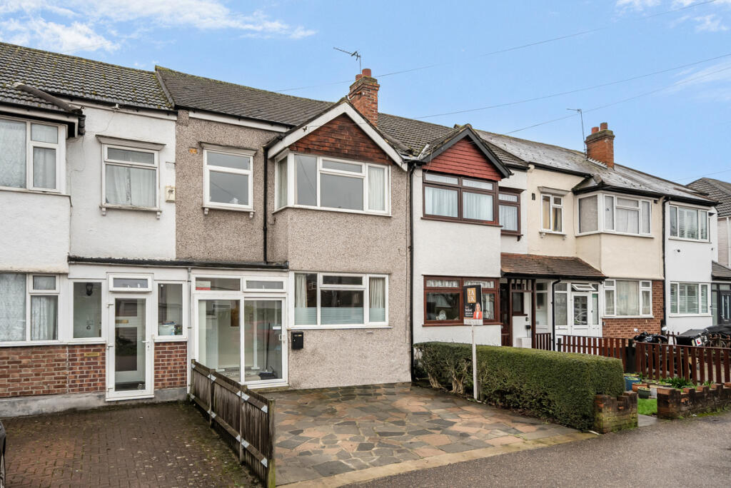 3-bed terraced on Cromwell Avenue, New Malden, KT3, £615,000