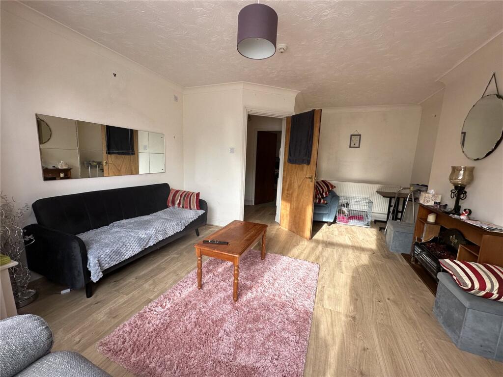 Main image of property: Avondale Road, Gorleston, Great Yarmouth, Norfolk, NR31