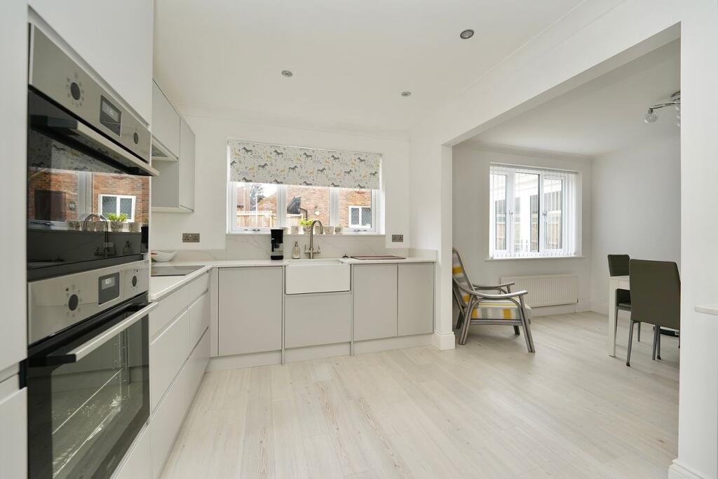 House in Peterborough - View 5