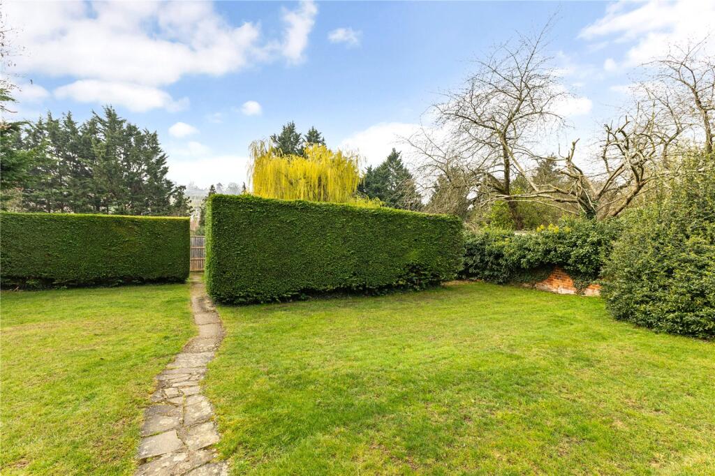 Additional image 21 of Old Watling Street, Flamstead, St. Albans, Hertfordshire, AL3