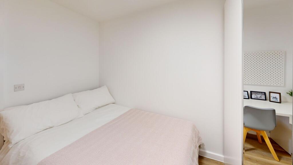 Apartment in Falmouth, Cornwall - View 3