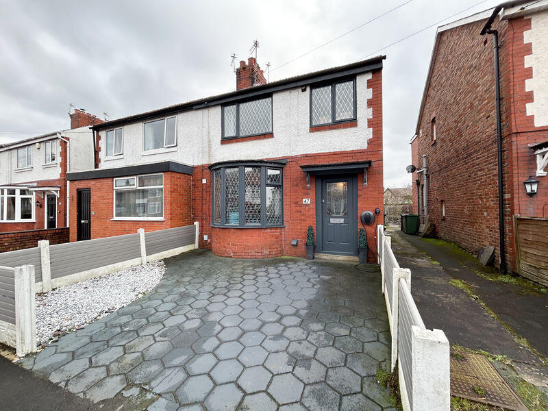 3-bed semi-detached on Well presented, extended family home - 47, Rutland Avenue, Poulton-Le-Fylde, £220,000