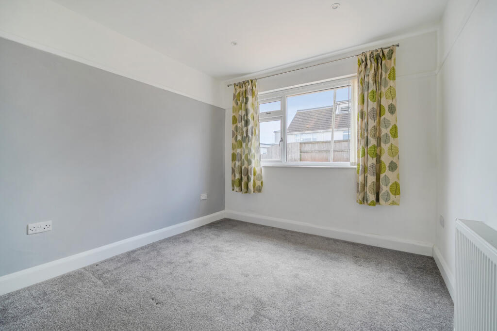 House in Torquay - More