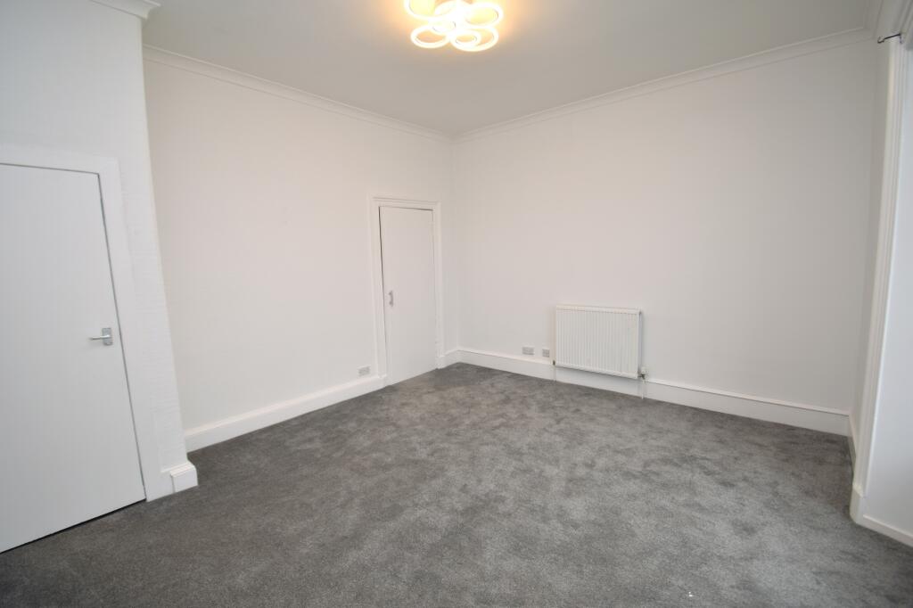 Apartment in Paisley - More