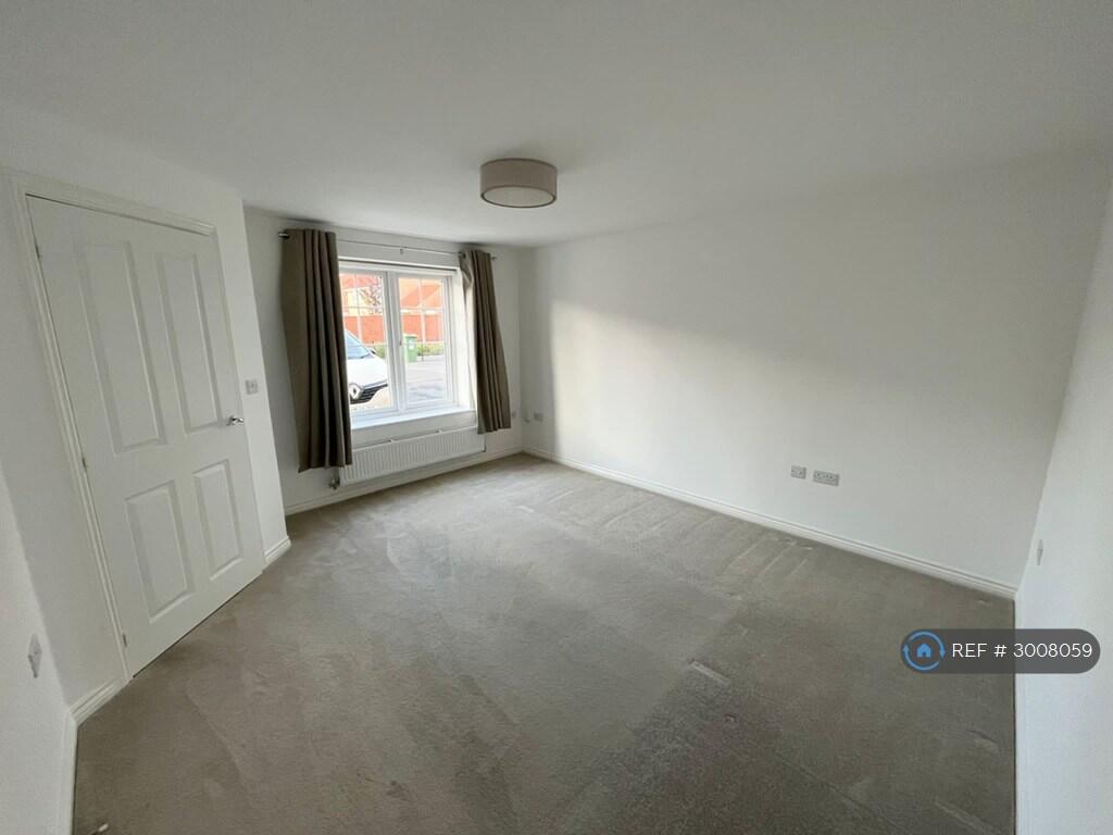 House in Stockton-on-Tees - View 4