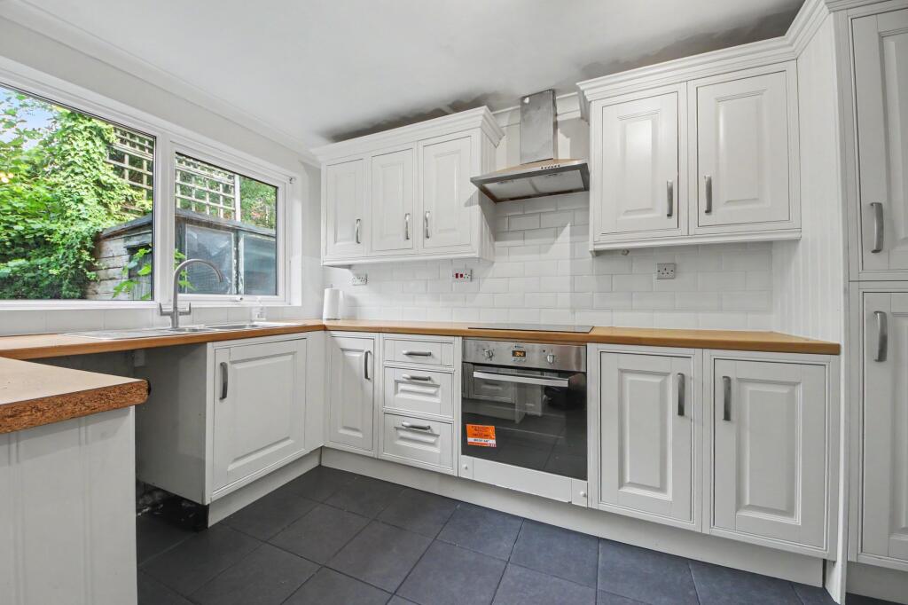 House in Southampton - View 3