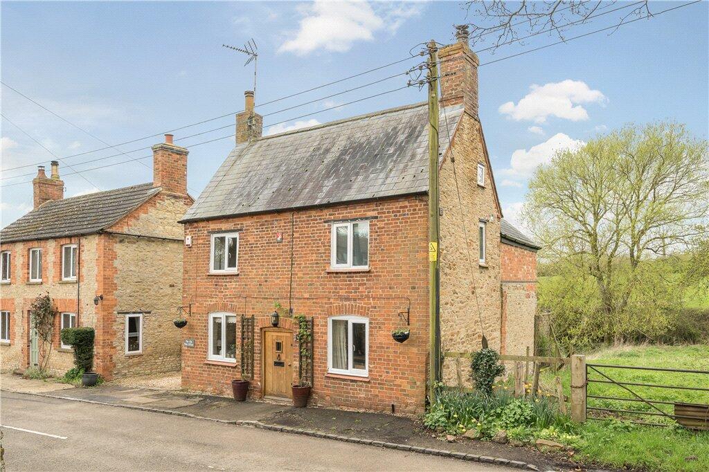 Main image of property: High Street South, Tiffield, Northamptonshire, NN12
