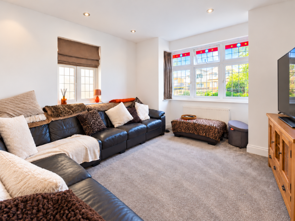 House in London - View 5