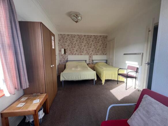 Flat 8