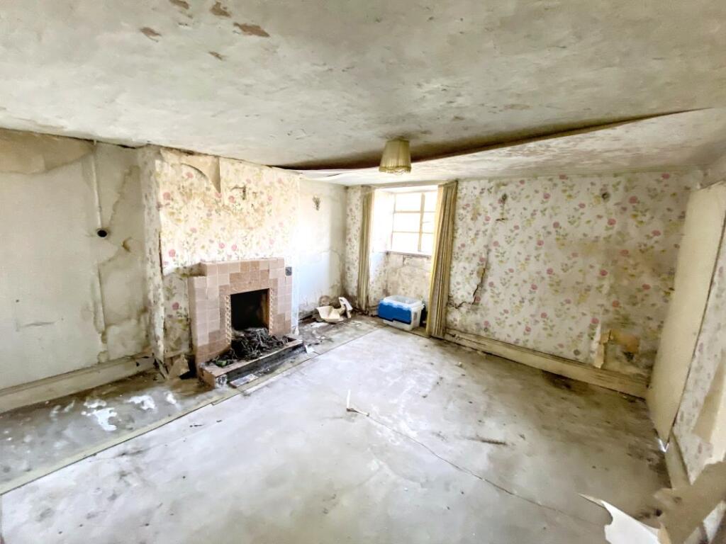 House in Swindon - More