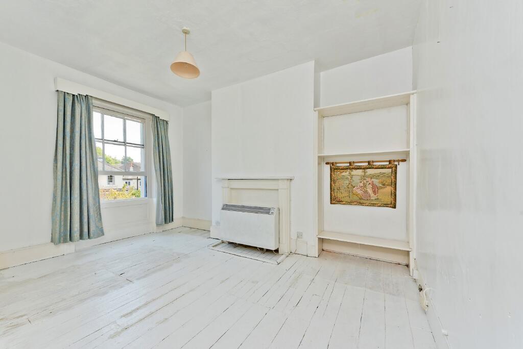 House in Kingston upon Thames - View 3
