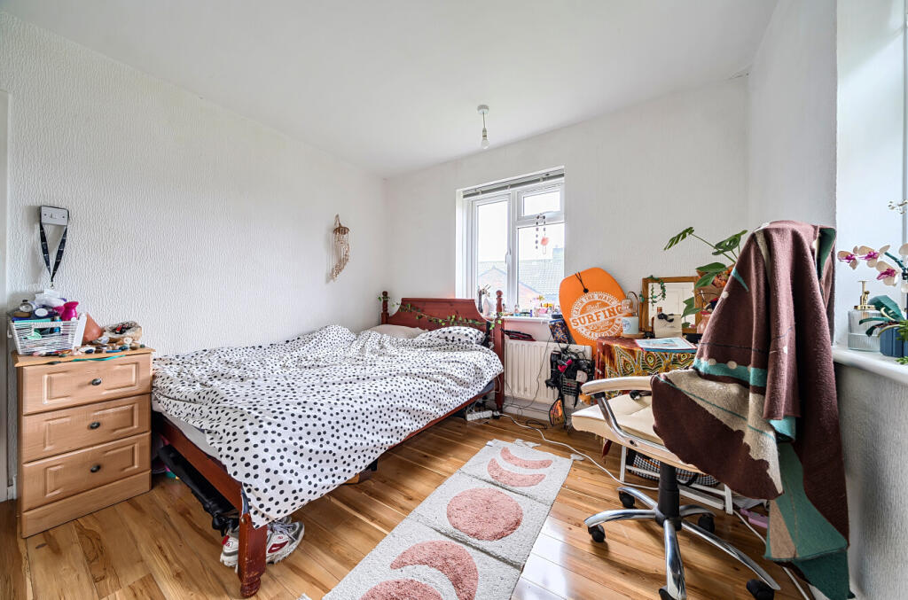 4 bedroom flat for rent