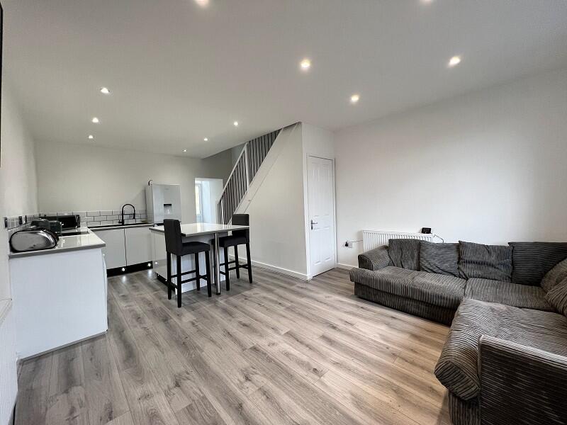 Main image of property: High Street, Treorchy, Rhondda, Cynon, Taff. CF42 6NY