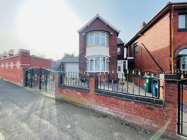 Main image of property: Trotters Lane, West Bromwich, B71