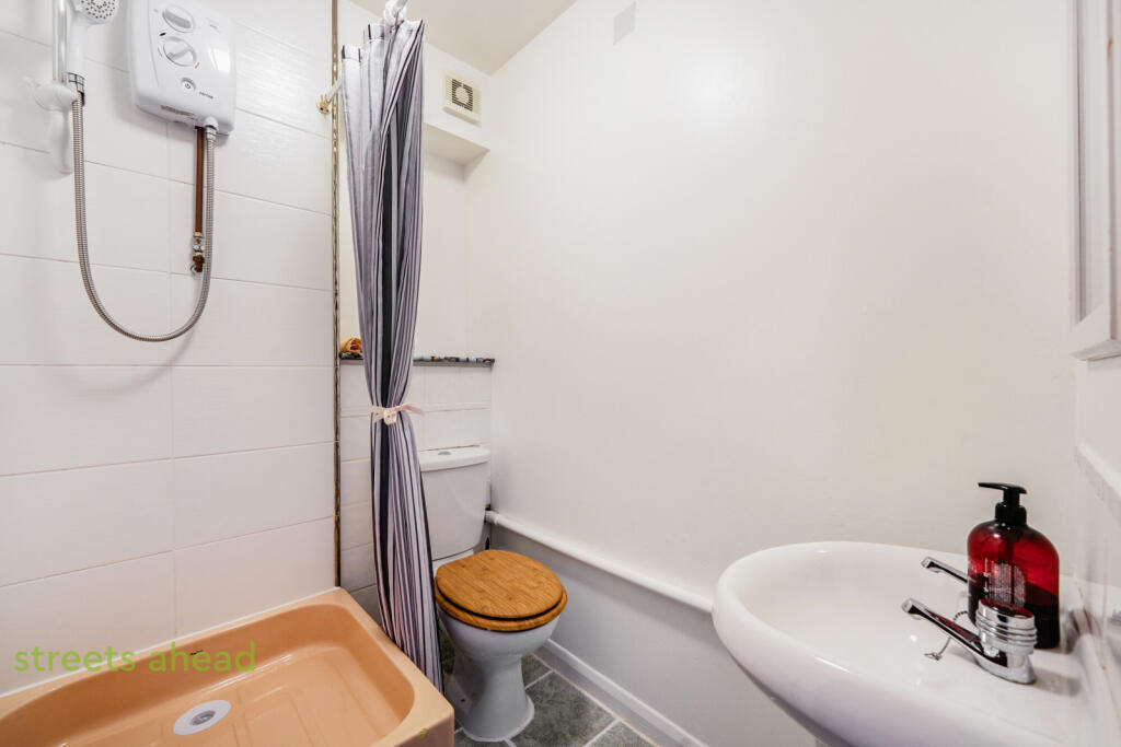 Apartment in London, Crystal Palace - View 5