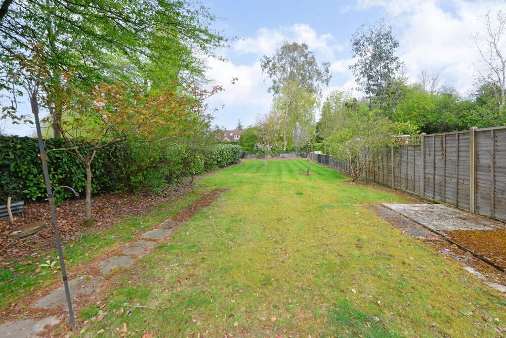 House in Waverley, Cranleigh - View 3