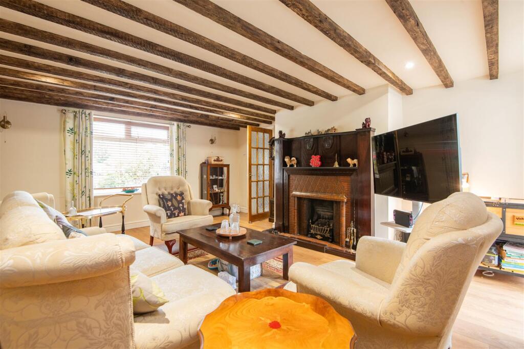 House in Preston - More