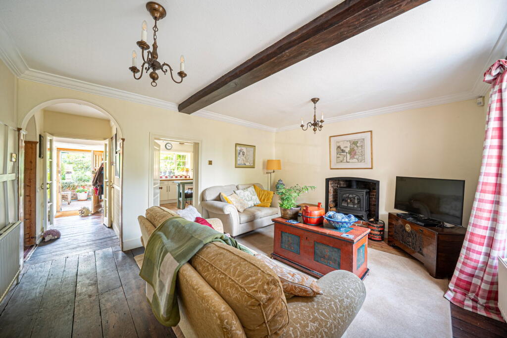 House in Basingstoke and Deane, Oakley - View 4