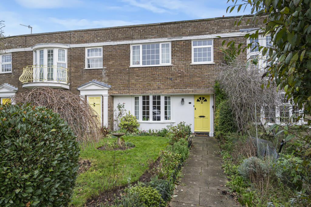 Main image of property: Prince Regents Close, Kemptown, Brighton, East Sussex, BN2