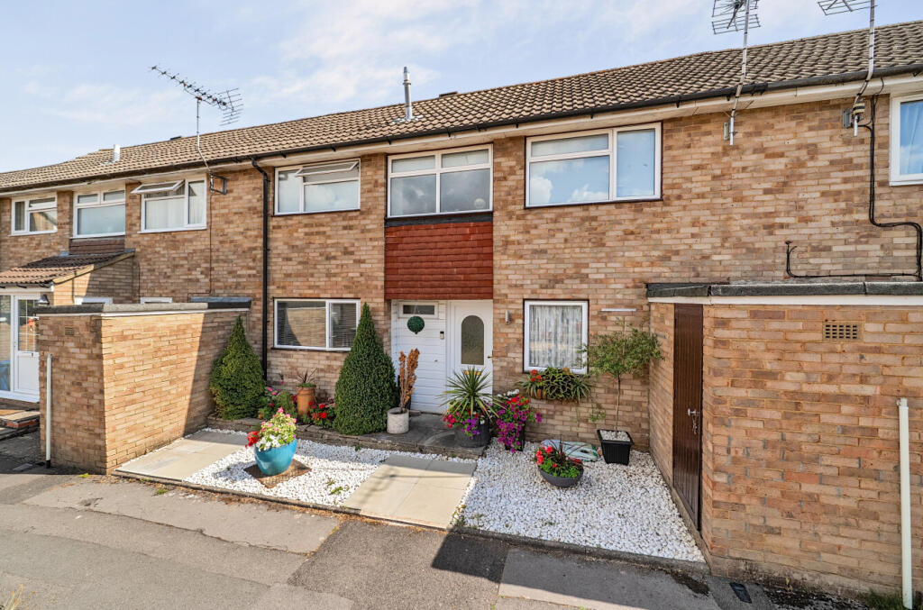 Main image of property: Swaledale, Bracknell, Berkshire