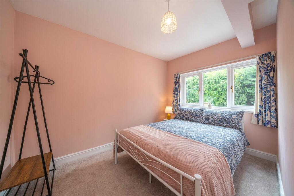 Additional image 9 of Station Road, Harpenden, AL5