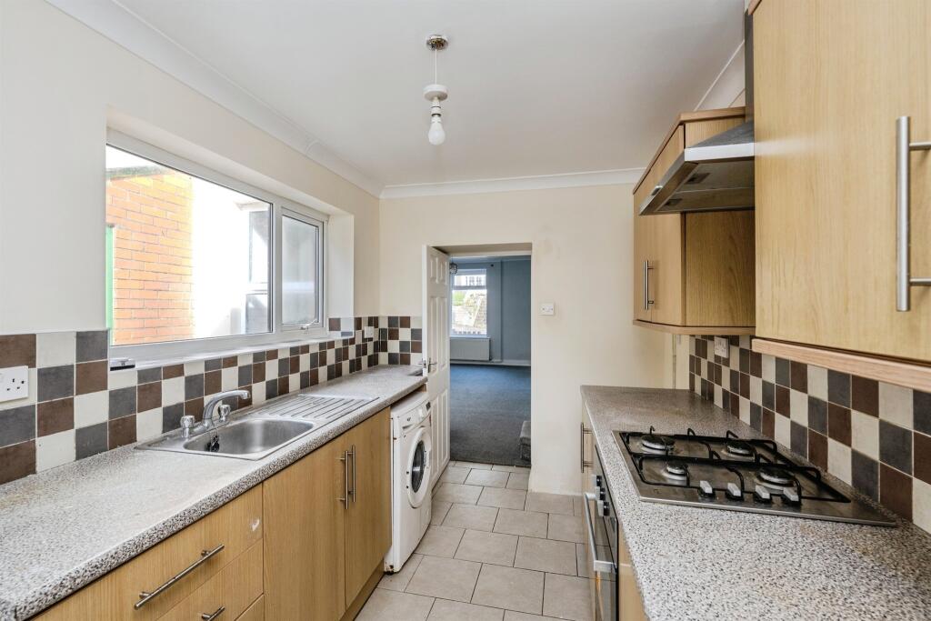 Cwmbath Road, Morriston, Swansea photo 3