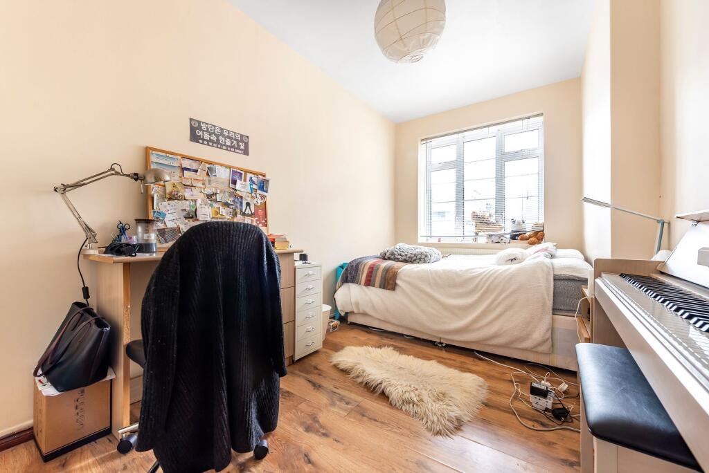 3 bedroom flat for rent
