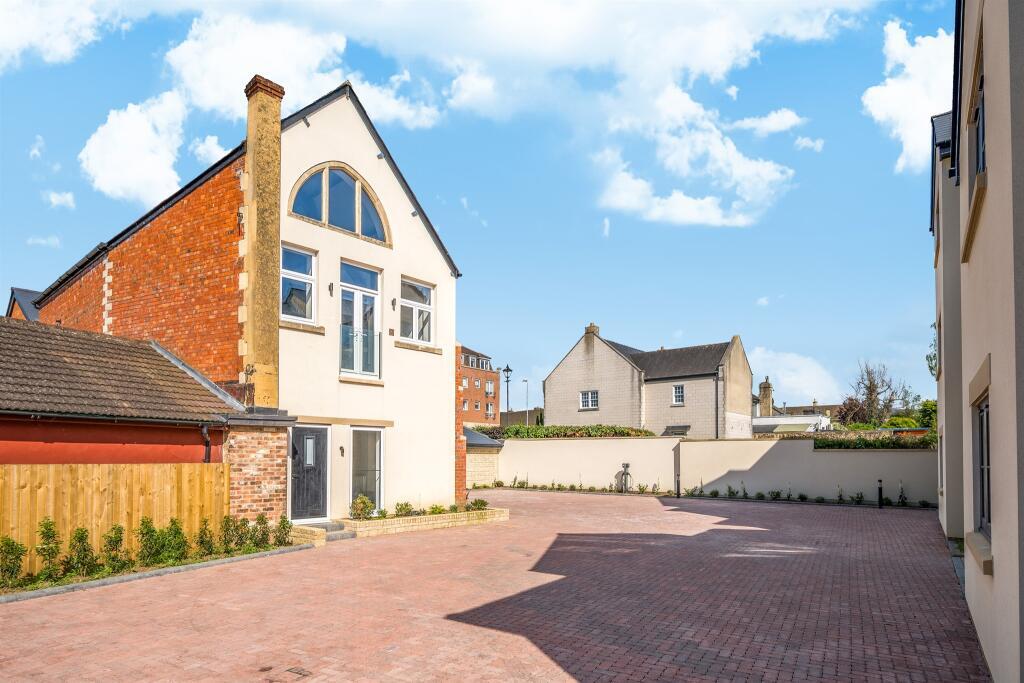 Main image of property: Gladstone Road, Chippenham