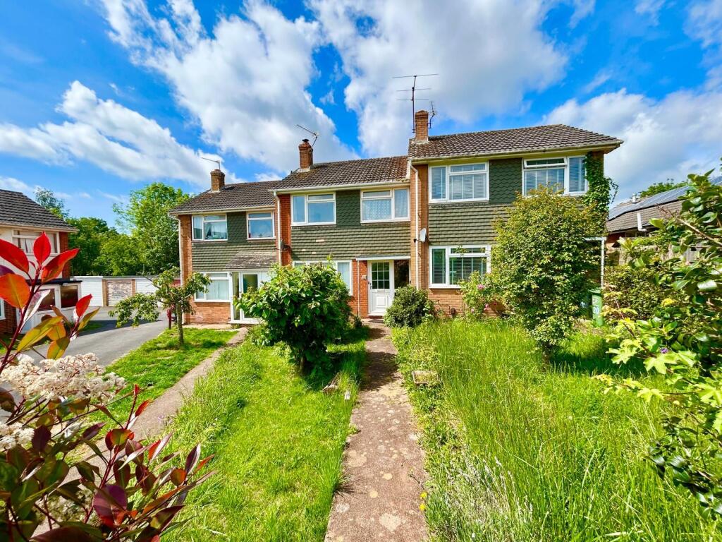 Main image of property: Harrington Gardens, Pinhoe, Exeter EX4 8PJ
