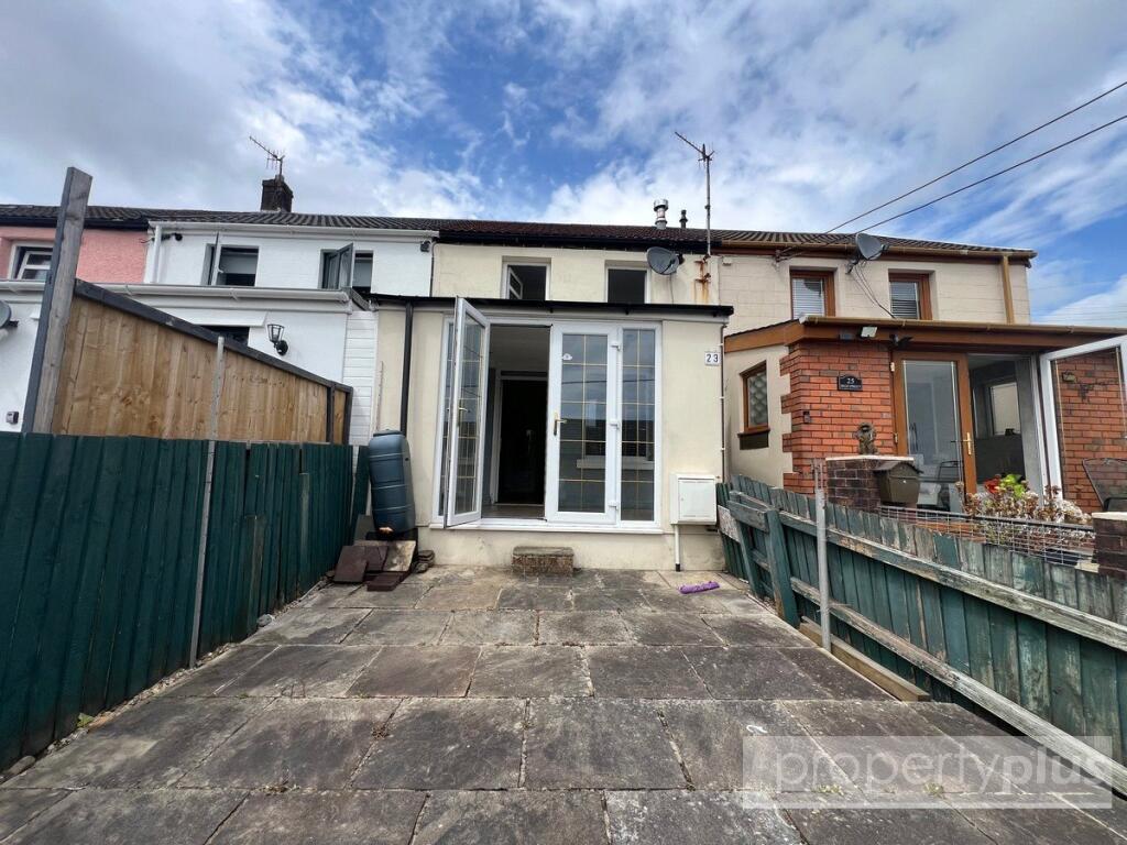 Main image of property: High Street, Tonyrefail, Rhondda Cynon Taff, CF39
