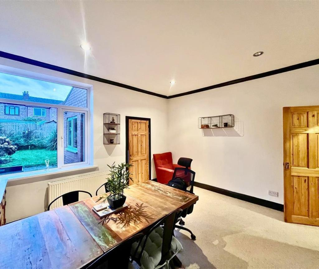 House in Stockport - View 4