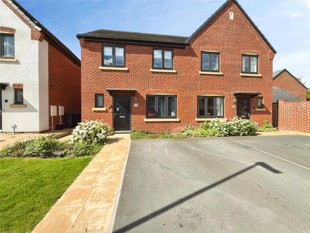 Main image of property: Blades Drive, Saxilby, Lincoln, Lincolnshire, LN1