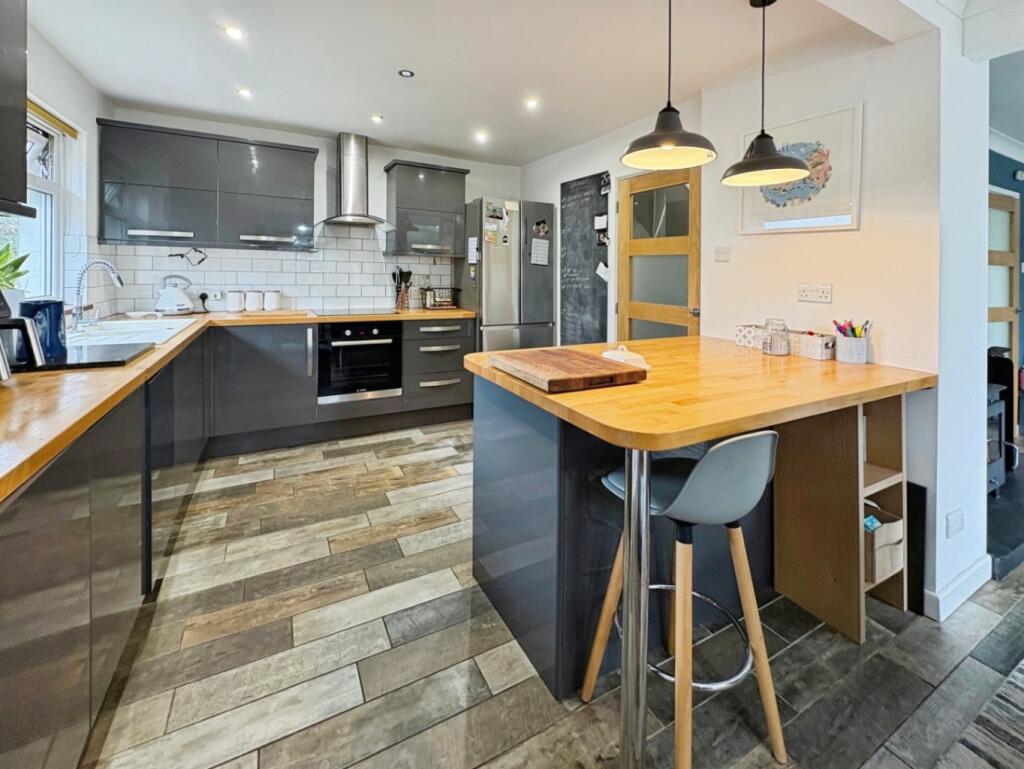 House in Flexible Family Home, Porthleven - View 4