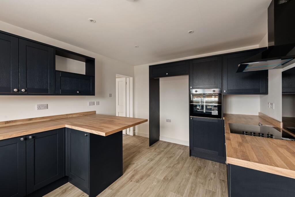 Tooley Lane, Wrangle, PE22 - More