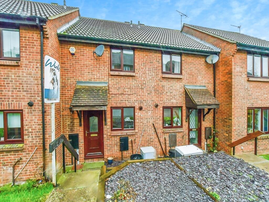 Main image of property: Bilsington Close Chatham ME5