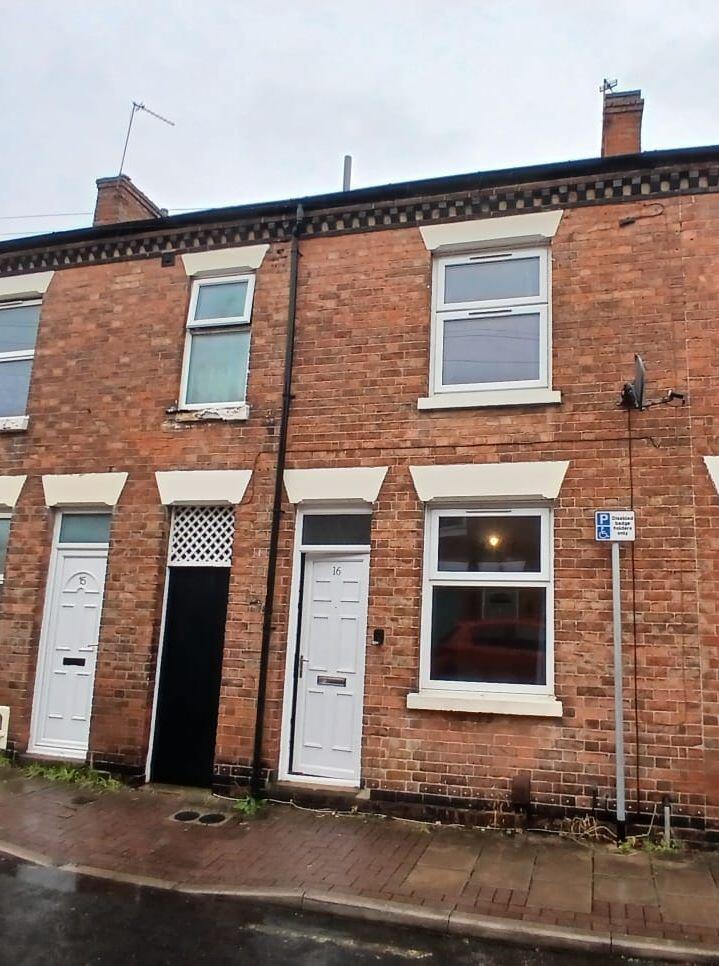 Main image of property: 16 School Street, Loughborough, LE11 1BP