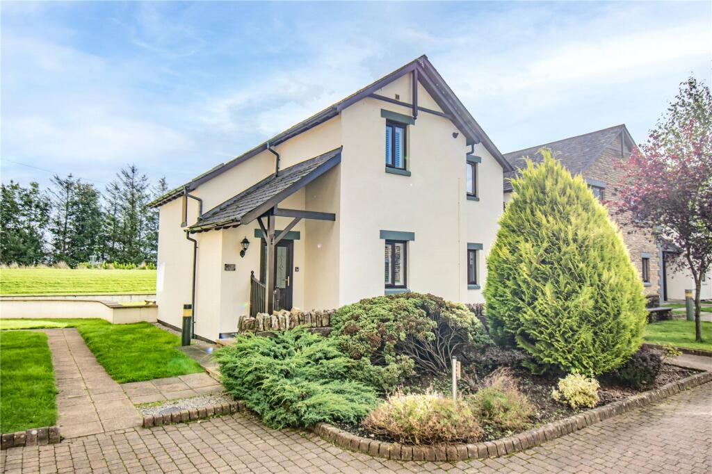 Squirrel Cottage, 6 Kirkstone Cottages, Whitbarrow Holiday Park, Berrier, Penrith photo 2
