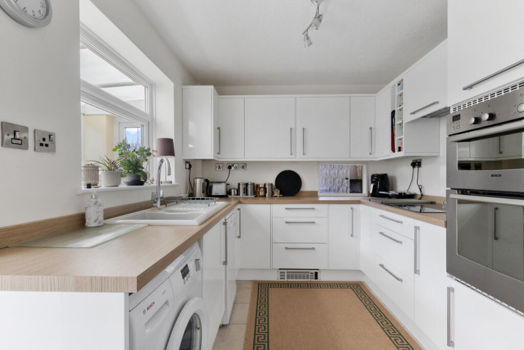 House in Portsmouth - View 5