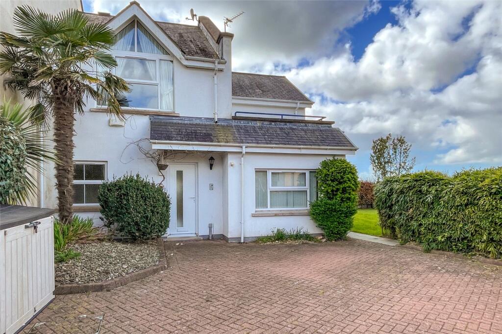 Main image of property: Hen Gei Llechi, Y Felinheli, Gwynedd, LL56
