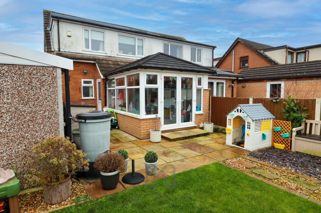 House in Fylde, Freckleton - View 2