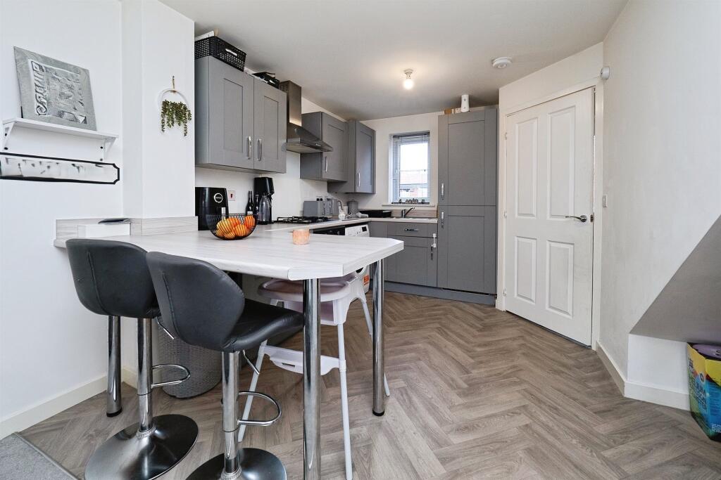 House in Hull, Kingston upon Hull - View 4