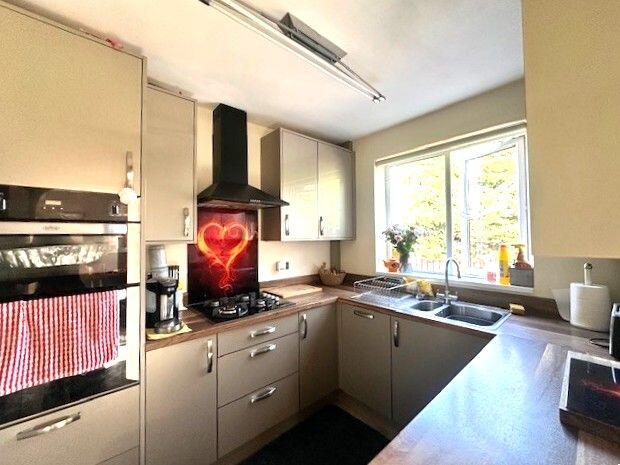 House in Exeter - View 5