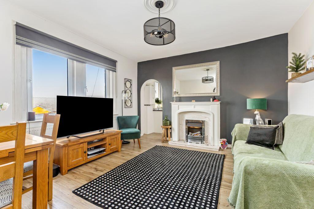Main image of property: 14 (flat 5) St Clair Street, Leith, Edinburgh, EH6 8LA