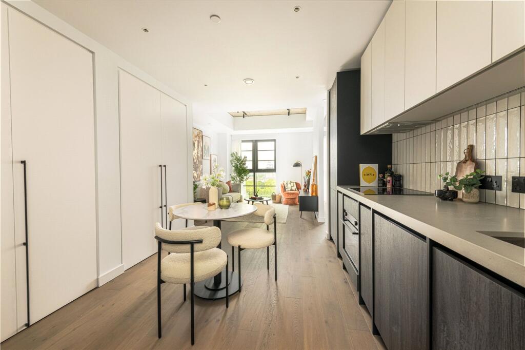 Apartment in London - View 4