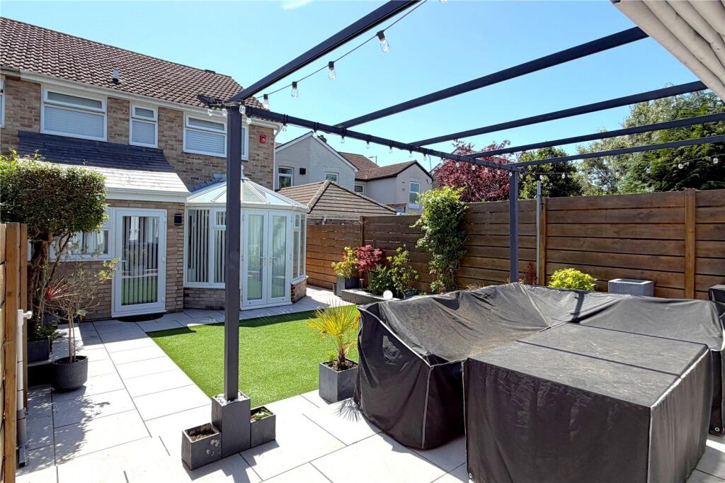 Main image of property: Bedhampton Road, Bedhampton, Havant, Hampshire, PO9