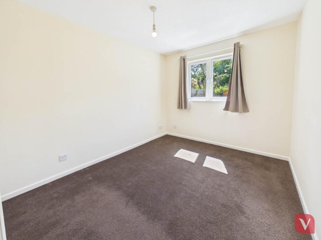 Apartment in Luton - View 2