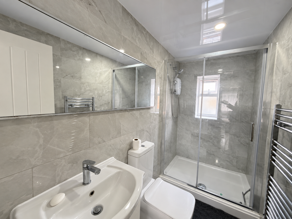 Apartment in Coventry - View 4